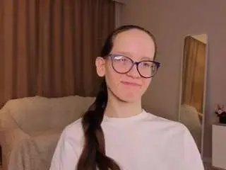 Private Sex Chat with lynettebails - Camsoda