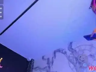 Best live sex cam show with dalaymoore - Camsoda