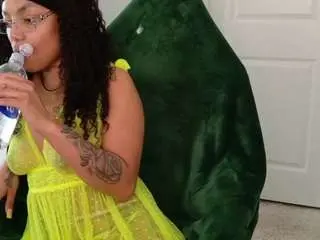 Sex Cam with butterflybooty - Camsoda