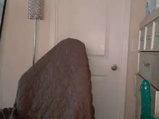 Watch Live Sex Cams with butterflybooty - Camsoda