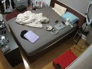 Private Sex Chat with voyeurcam-julmodels-whitebed-2 - Camsoda