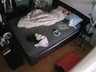 Private Sex Chat with voyeurcam-julmodels-whitebed-2 - Camsoda