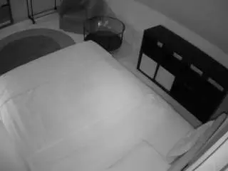 Live Sex Cam with voyeurcam-julmodels-whitebed-2 - Camsoda