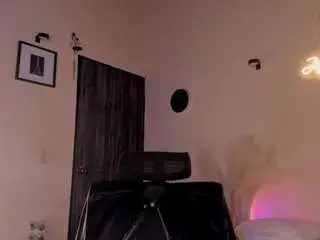 Free Porn Cam with valerioledger - Camsoda