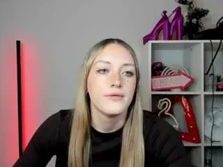 Private Sex Chat with evelynblond - Camsoda