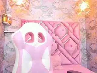 Adult Webcams with neffertiryebonny - Camsoda