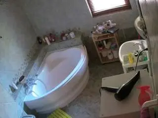 Live Porn with voyeurcam-julmodels-bath-1st-2 - Camsoda