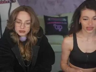 Nude Webcam with kira054 - Camsoda