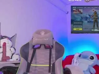 Sex Cam with lukaforge - Camsoda