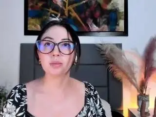 Best live sex cam show with emilywatsonn - Camsoda