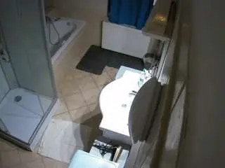 Sex Chat with voyeurcam-julmodels-bath-2nd-2 - Camsoda