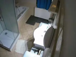 Best live sex cam show with voyeurcam-julmodels-bath-2nd-2 - Camsoda