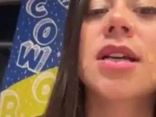 Adult Webcams with imrebecca - Camsoda