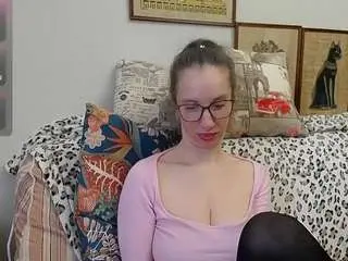 Adult Webcam with squirtyeleanor - Camsoda