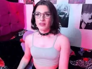 Best Webcam with thenaviolet - Camsoda