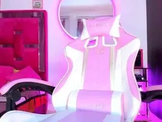 Private Sex Chat with isabela-lovestore - Camsoda