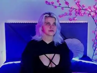 Nude Webcam with joannlowe - Camsoda