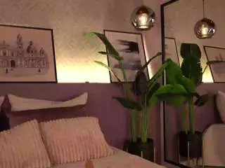 Adult Webcam with ellediane - Camsoda