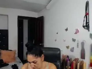 Free Porn Cam with sexy-bigboobs10 - Camsoda