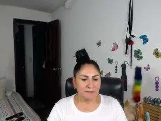 Sex Chat with sexy-bigboobs10 - Camsoda