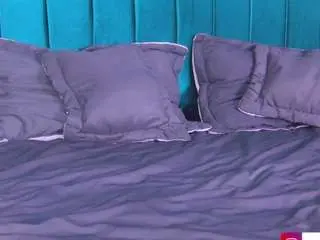 Watch Live Sex Cams with lunaa-mistyc - Camsoda