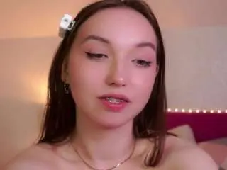 Best Webcam with normahargers - Camsoda