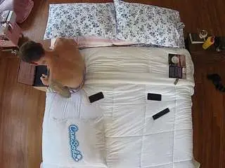 Watch Live Sex Cams with voyeurcam-celticiron-01 - Camsoda
