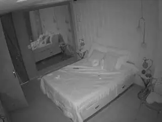 Free Live Porn with voyeurcam-casa-salsa-bedroom-2 - Camsoda