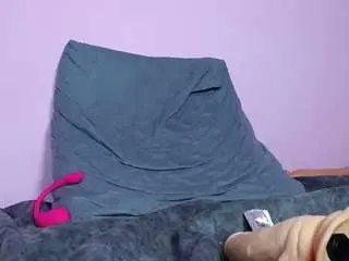 Best live sex cam show with andrylove2 - Camsoda