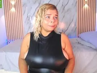 Adult Webcam with casiebigtits - Camsoda