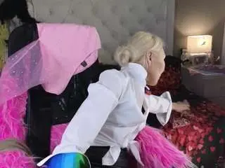 Free Porn Cam with roxalanastar - Camsoda