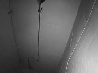 Adult Video Chat with voyeurcam-jb-shower-1 - Camsoda