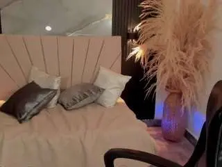 Best Webcam with alahia-bree - Camsoda