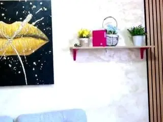 Free Live Porn with raniasnow - Camsoda