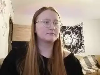 Live Porn with anikalipps - Camsoda