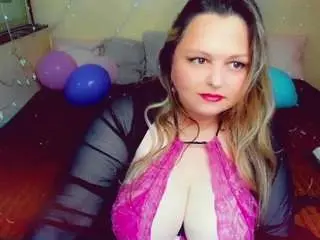 Live Sex with queenmargo18 - Camsoda