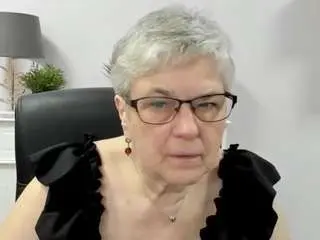 Watch Live Sex Cams with irislust - Camsoda