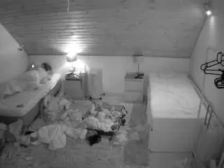 Adult Video Chat with voyeurcam-julmodels-whitebed-3 - Camsoda