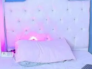 Watch Live Sex Cams with lizettekitty - Camsoda