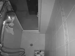 Watch Live Sex Cams with voyeurcam-baileybase-shower - Camsoda