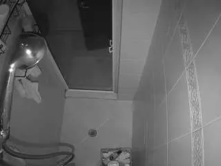 Watch Live Sex Cams with voyeurcam-baileybase-shower - Camsoda