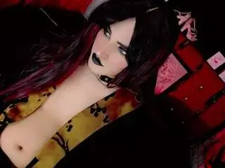 Free Live Porn with yarethrouss - Camsoda