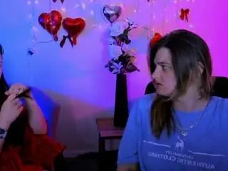 Free Live Porn with foxy-tease - Camsoda