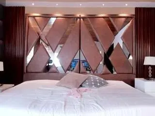 Adult Webcam with isabellaa-joness - Camsoda