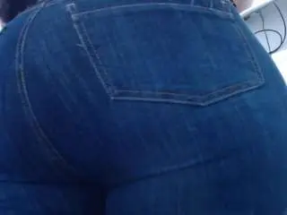 Best Webcam with pamelaa-19 - Camsoda