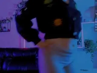 Watch Live Sex Cams with mia-mooon - Camsoda