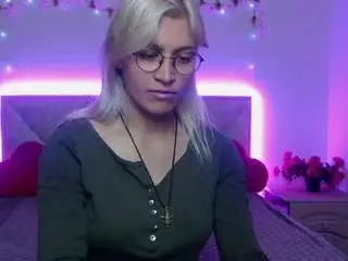 Free Porn Cam with rubydavis - Camsoda