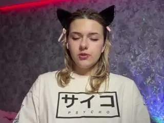 Live Porn with audreypolit - Camsoda