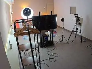 Adult Video Chat with voyeurcam-jb-room-1 - Camsoda