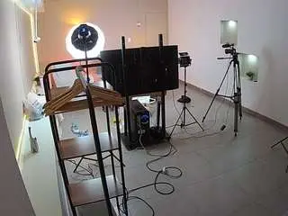 Live Porn with voyeurcam-jb-room-1 - Camsoda